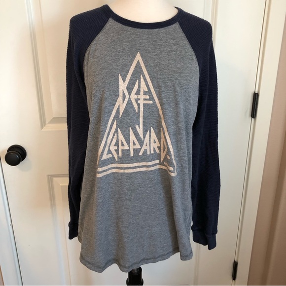 Other - Men’s Def Leppard band long sleeve